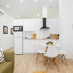Elegante Loft En Con Zona De Trabajo